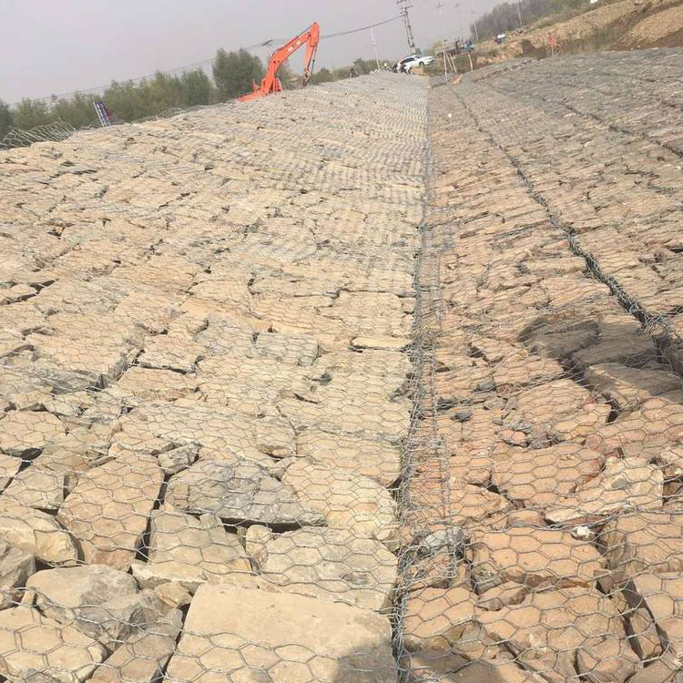 雷諾護墊在河道治理中發(fā)揮重要作用的優(yōu)勢