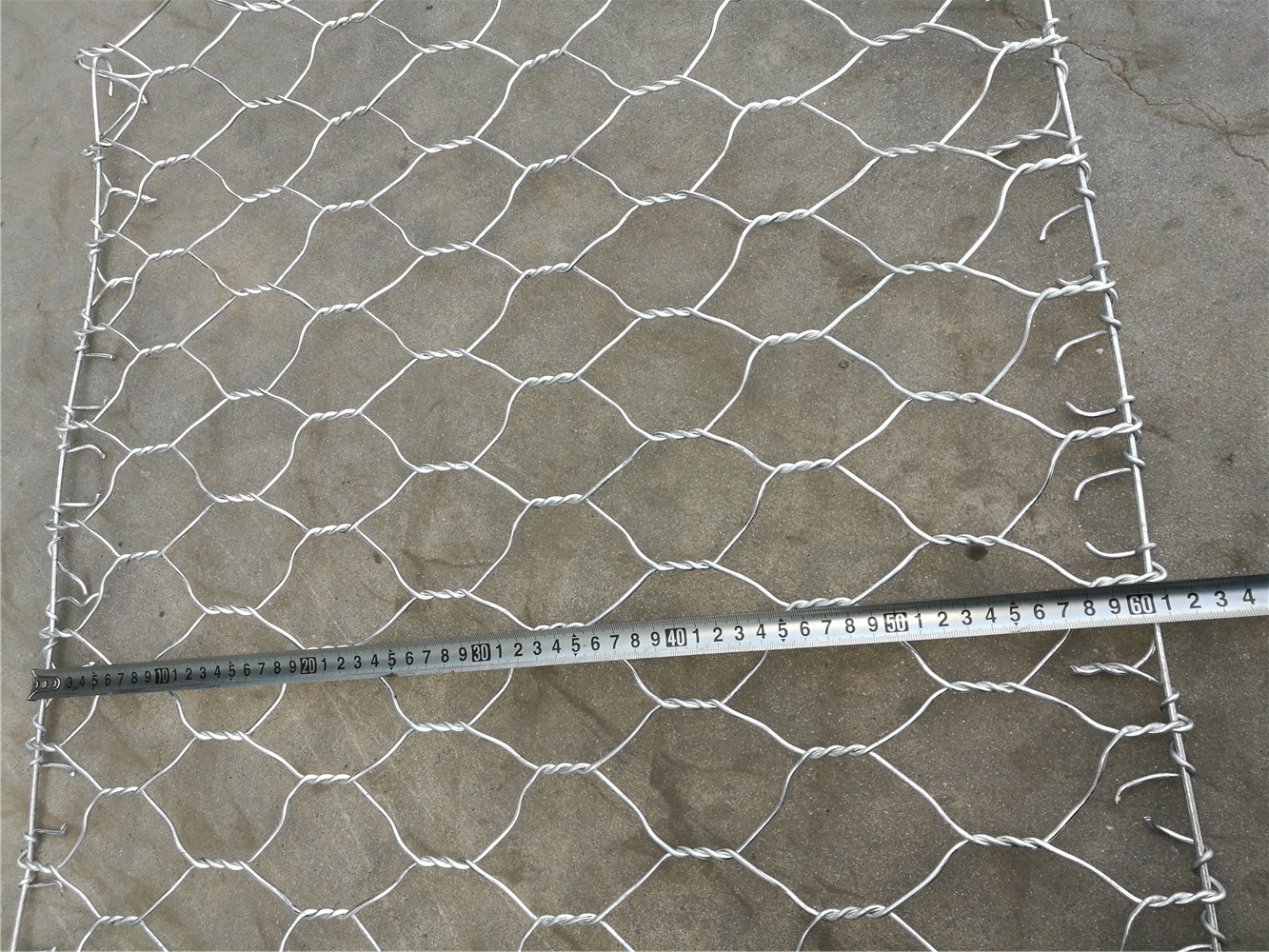 綠色生態(tài)雷諾護(hù)墊的生產(chǎn)加工工藝