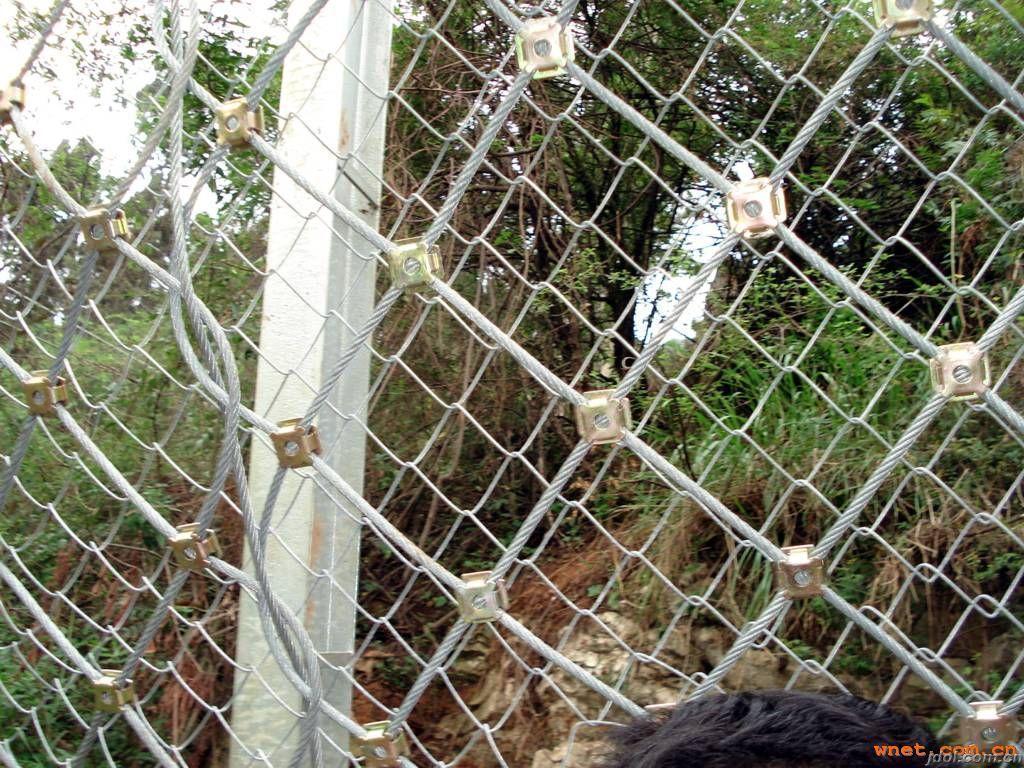 邊坡落石防護(hù)網(wǎng)繩卡使用過程中注意事項(xiàng)